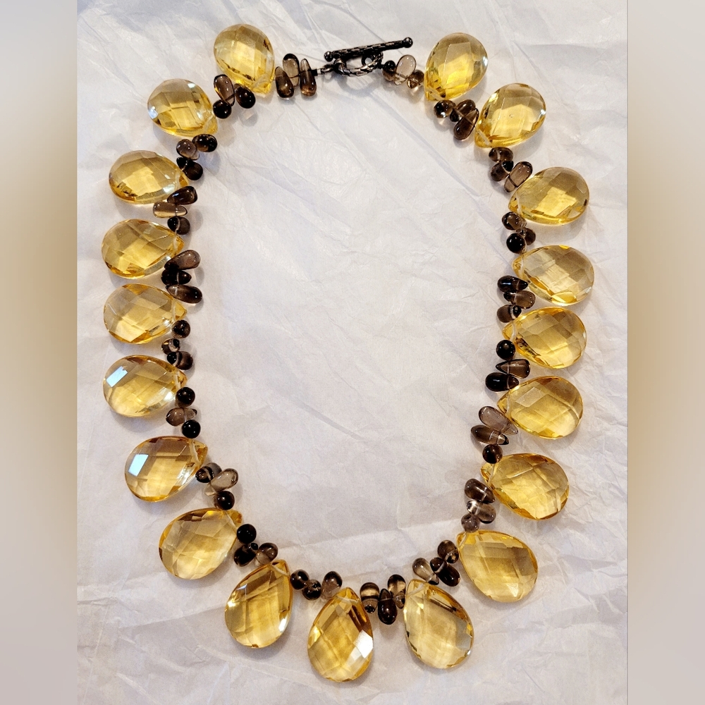 Yellow and Brown Glass Citrine Teardrop Necklace